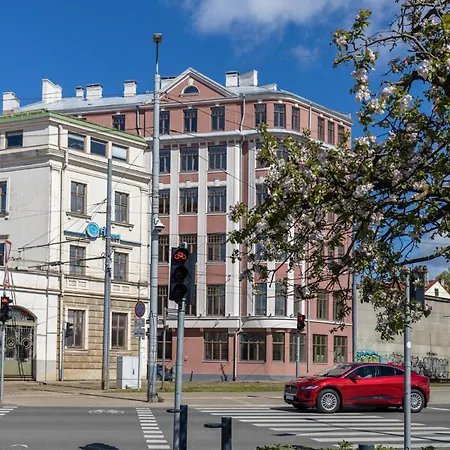 Lovely Old Town 아파트 *