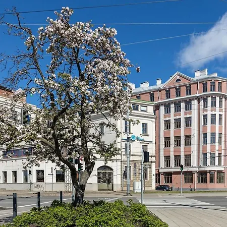 Lovely Old Town Apartman *